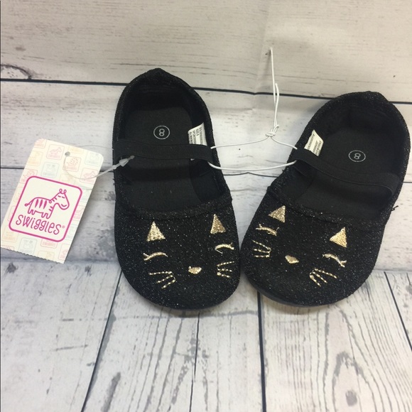 SWIGGLES Toddler Slip on Shoes NWT! - Picture 3 of 8